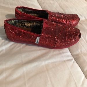 Glitter Red Toms. Size 13.5